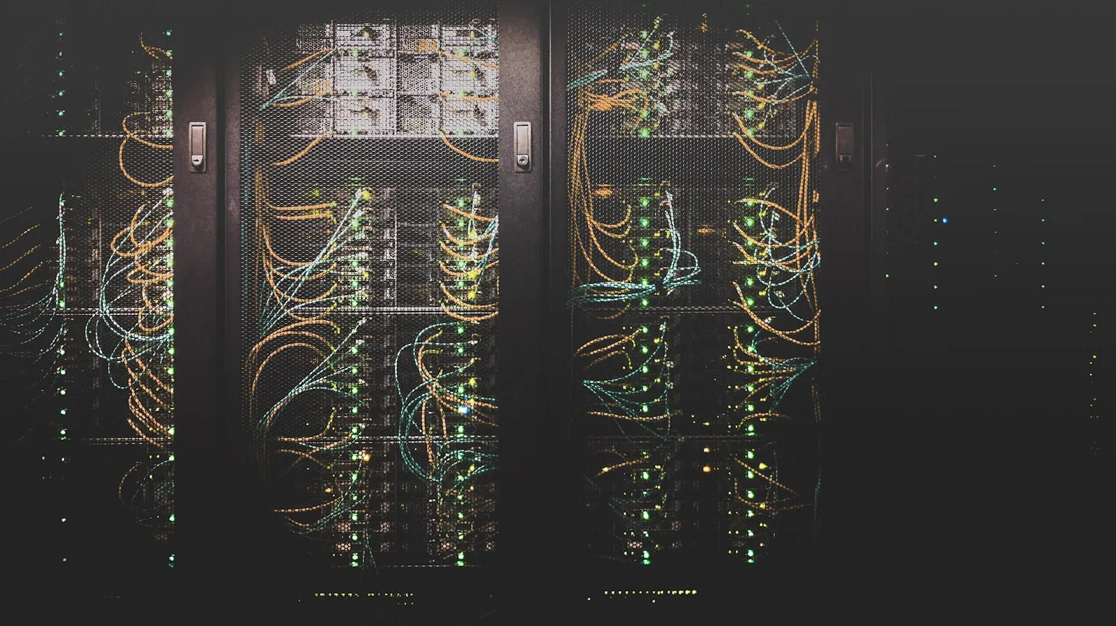Network server room infrastructure
